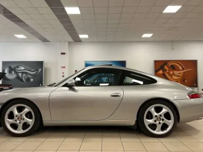Usata Porsche 911 Carrera 300 CV (220 kW) 2000 Argento Coupé