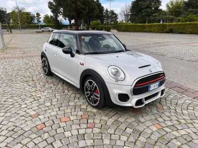 Usata Mini John Cooper Works Hype 231 CV (169 kW) 2016 Grigio Utilitaria