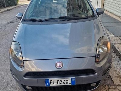 Usata Fiat Punto Sport 95 CV (69 kW) 2012 Grigio Berlina