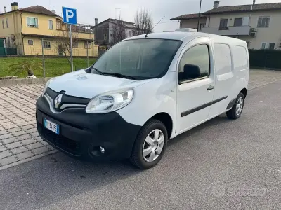 Usata Renault Kangoo Life 110 CV (80 kW) 2018 Bianco Monovolume