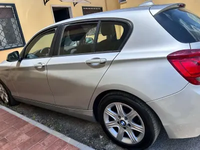 Usata BMW 114 95 CV (69 kW) 2013 Argento Utilitaria