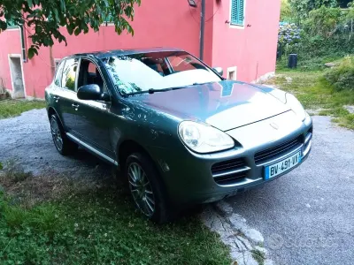Usata Porsche Cayenne Turbo S 521 CV (383 kW) 2006 Grigio SUV
