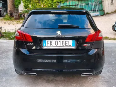 Usata Peugeot 308 GT-line 120 CV (88 kW) 2017 Nero Berlina
