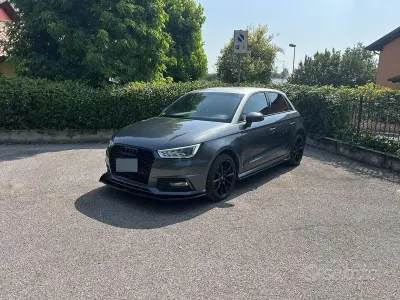 Usata Audi A1 Sportback S-Line 150 CV (110 kW) 2015 Grigio Utilitaria