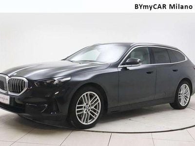 Usata BMW 540 M Sport 303 CV (222 kW) 2025 Sophisto grey brilliant effect Station wagon