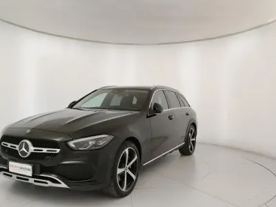 Begagnad Mercedes C220 Premium Plus 197 HK (144 kW) 2023 Svart Kombi