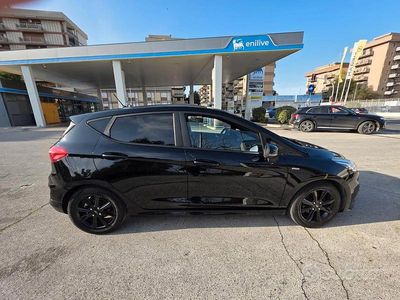 Usata Ford Fiesta ST-Line 100 CV (73 kW) 2018 Nero Utilitaria