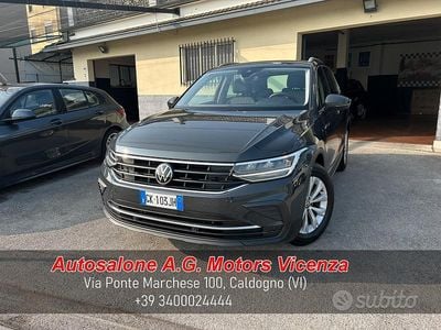 Usata VW Tiguan Life 150 CV (110 kW) 2022 Grigio SUV