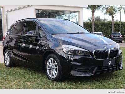 Usata BMW 216 Active Tourer Advantage 116 CV (85 kW) 2021 Nero Monovolume