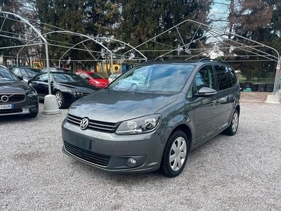 Usata VW Touran Comfortline 105 CV (77 kW) 2014 Grigio Monovolume