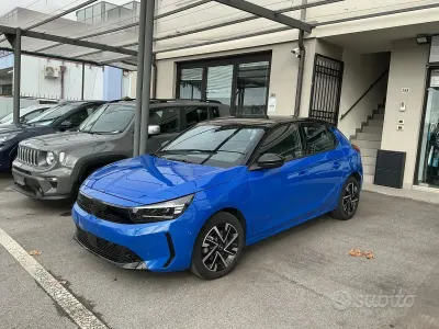 Usata Opel Corsa 75 CV (55 kW) 2025 Bluazzurro Utilitaria