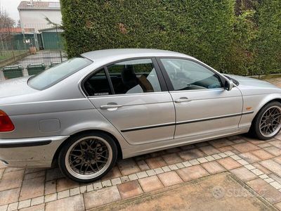 usata BMW 330 e46 xi