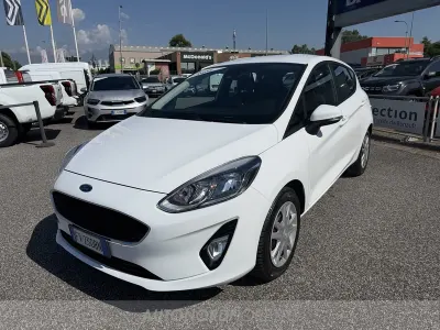 Usata Ford Fiesta 70 CV (51 kW) 2019 Bianco Utilitaria