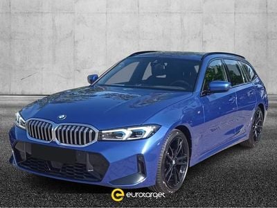Usata BMW 320e M Sport 190 CV (139 kW) 2022 Blu metallizzato Station wagon