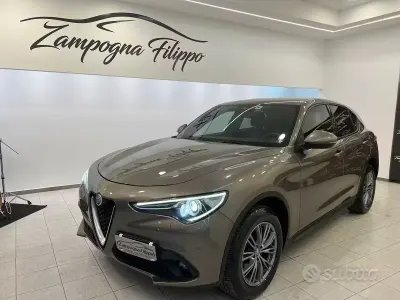 Usata Alfa Romeo Stelvio Executive 210 CV (154 kW) 2018 Marrone SUV