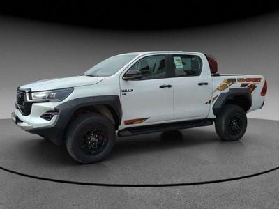 Usata Toyota HiLux Sport 235 CV (172 kW) 2024 Bianco Pick-up