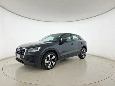 Usata Audi Q2 Admired 150 CV (110 kW) 2021 Grigio manhattan metallizzato SUV