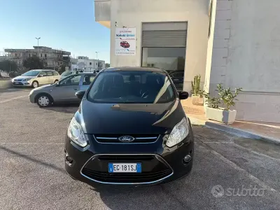 Käytetty Ford C-MAX Titanium 115 HP (84 kW) 2011 Musta Tila-auto
