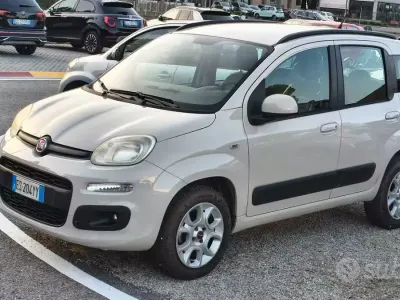 Usata Fiat Panda Lounge 69 CV (50 kW) 2013 Utilitaria