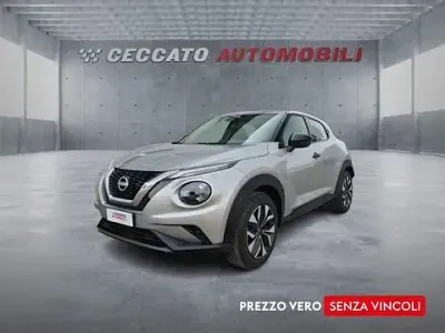 Usata Nissan Juke Acenta 114 CV (83 kW) 2024 Grigio SUV