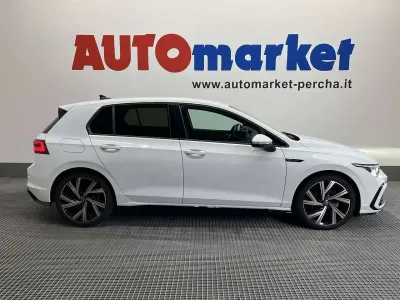 Usata VW Golf VIII R-line 150 CV (110 kW) 2023 Bianco Berlina