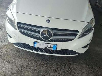 Mercedes A200