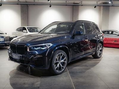 Blu Usata 2021 BMW X5 M50 Comfort Edition SUV | 54.800 €