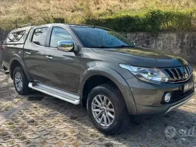 Usata Mitsubishi L200 Intense 181 CV (133 kW) 2019 Marrone Pick-up