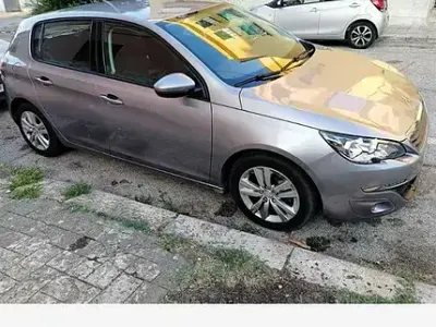 Usata Peugeot 308 120 CV (88 kW) 2017 Grigio Berlina
