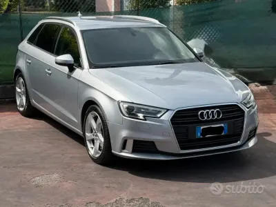 Usata Audi A3 Sport 116 CV (85 kW) 2017 Grigio Berlina