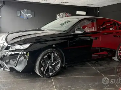 Usata Peugeot 308 Allure 131 CV (96 kW) 2022 Nero Berlina