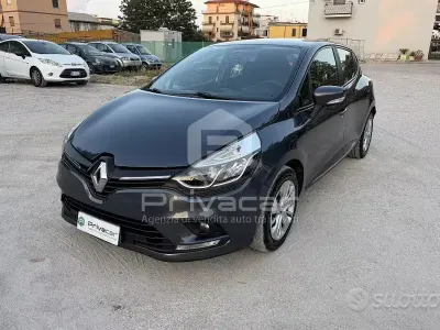 Usata Renault Clio Business 90 CV (66 kW) 2019 Grigio Utilitaria