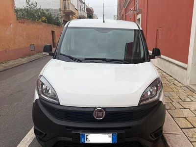 Usata Fiat Doblò 95 CV (69 kW) 2019 Bianco Monovolume
