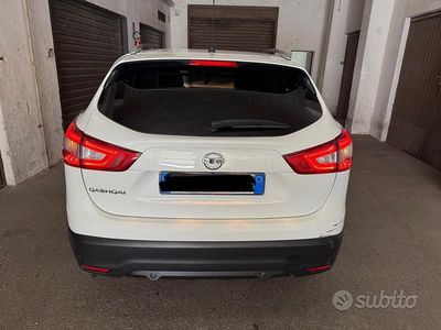 Usata Nissan Qashqai 2017 Bianco SUV