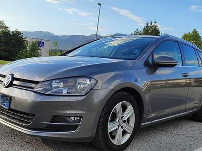 Usata VW Golf VII Highline 110 CV (80 kW) 2016 Argento Station wagon