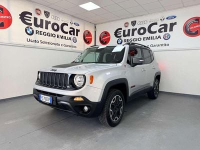 Usata Jeep Renegade Trailhawk 170 CV (125 kW) 2016 Argento SUV
