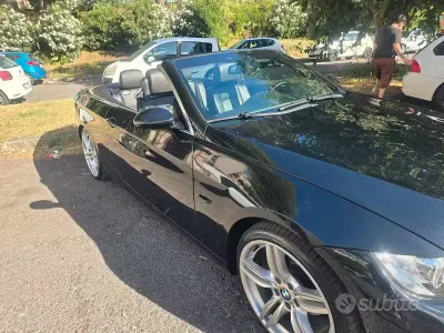 Usata BMW 320 Cabriolet 170 CV (125 kW) 2009 Cabrio