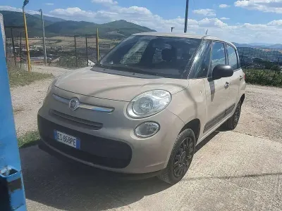 Usata Fiat 500L Easy 80 CV (58 kW) 2014 Beige Monovolume