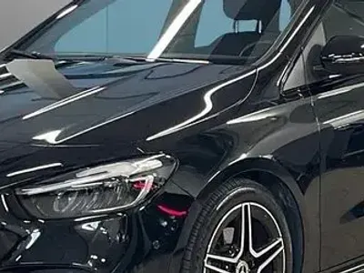 Usata Mercedes A200 AMG Line Premium Plus 150 CV (110 kW) 2023 Bianco Utilitaria