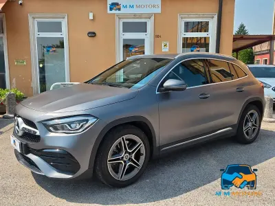 Usata Mercedes GLA250 Premium 224 CV (164 kW) 2022 Grigio SUV