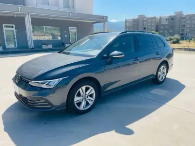 Usata VW Golf VIII Style 116 CV (85 kW) 2023 Grigio Station wagon