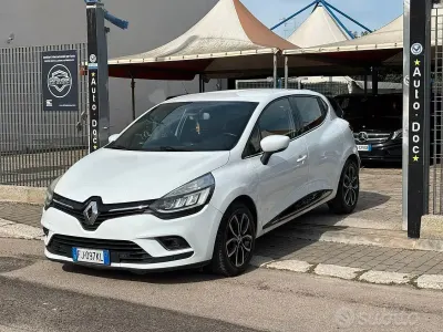 Usata Renault Clio IV Intens 90 CV (66 kW) 2017 Bianco Berlina