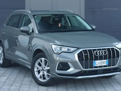 Usata Audi Q3 Advanced 200 CV (147 kW) 2022 Grigio metallizzato SUV
