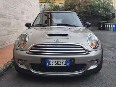 Usata Mini Cooper D 109 CV (80 kW) 2008 Grigio Utilitaria