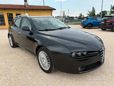 Usata Alfa Romeo 159 Exclusive 150 CV (110 kW) 2007 Nero Berlina