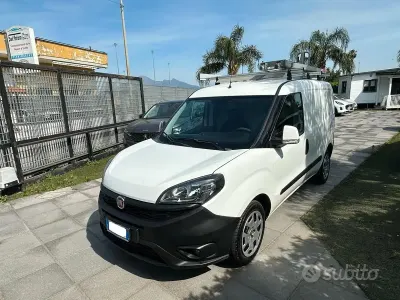 Usata Fiat Doblò 120 CV (88 kW) 2019 Bianco Monovolume