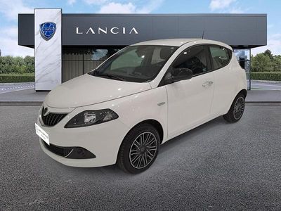 Usata Lancia Ypsilon Gold 70 CV (51 kW) 2022 Bianco Utilitaria