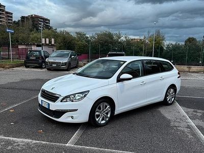 Usata Peugeot 308 SW Business-Line 120 CV (88 kW) 2016 Bianco Station wagon