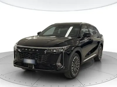 Nuova Omoda 9 537 CV (394 kW) 2026 Carbon crystal black?cm? SUV