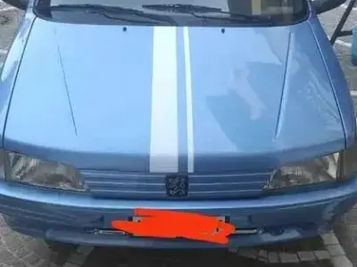 Usata Peugeot 106 60 CV (44 kW) 1993 Utilitaria